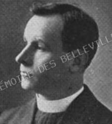 Portrait du père Joseph François Sollier, prêtre mariste originaire de Saint-Martin-de-Belleville, en 1917.